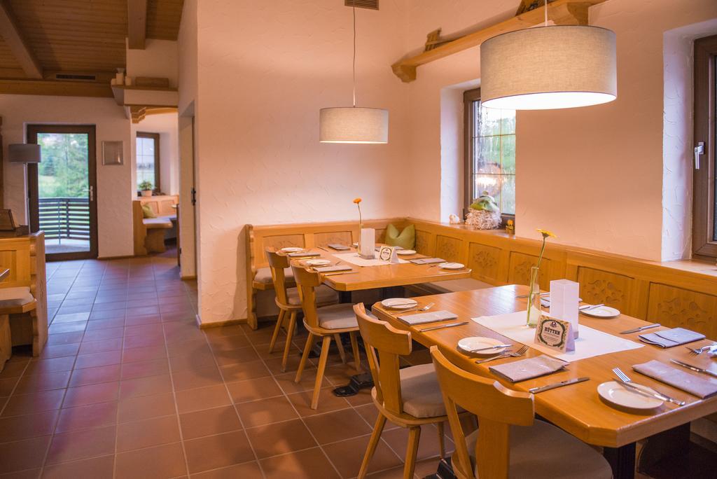 Hotel Restaurant Brigitte ヴァルメンシュタイナハ エクステリア 写真